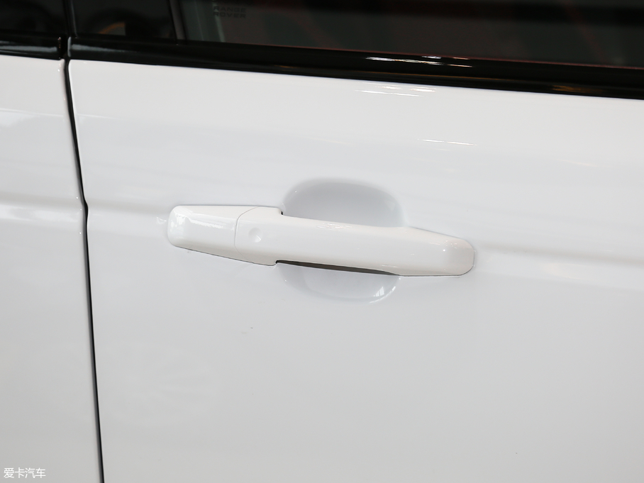 2019\ 3.0 L6 HSE DYNAMIC