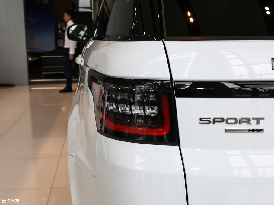 2019\ 3.0 L6 HSE DYNAMIC