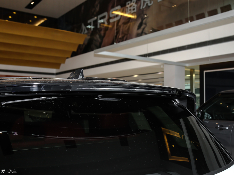 2019����\�� 3.0 L6 HSE DYNAMIC