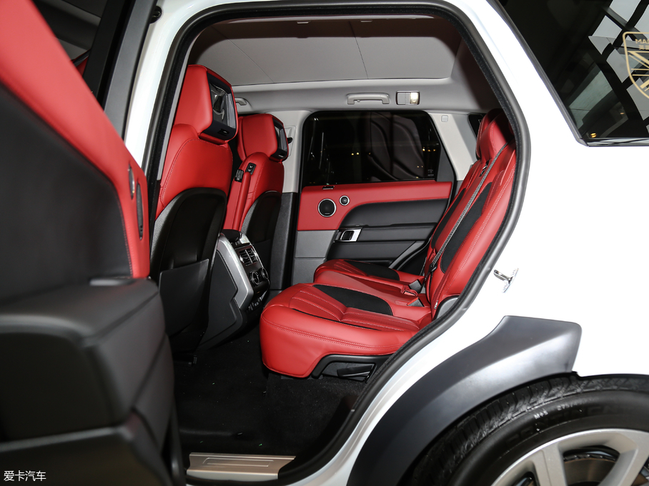 2019\ 3.0 L6 HSE DYNAMIC