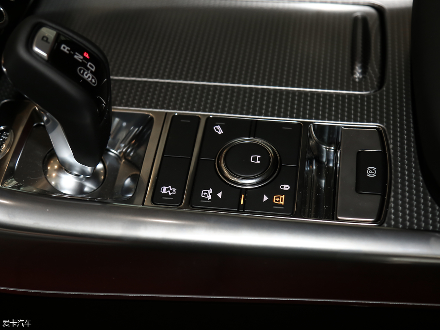 2019\ 3.0 L6 HSE DYNAMIC