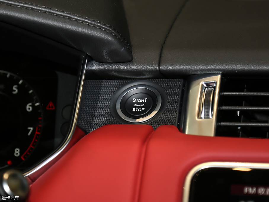 2019\ 3.0 L6 HSE DYNAMIC