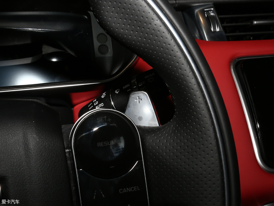 2019����\�� 3.0 L6 HSE DYNAMIC