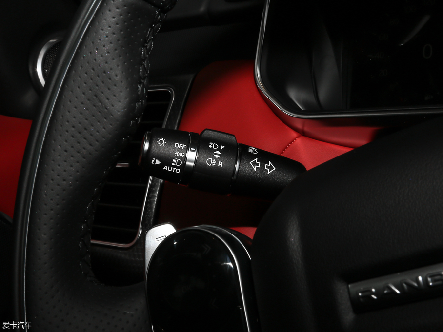 2019����\�� 3.0 L6 HSE DYNAMIC