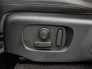 20193.0 V6 HSE DYNAMIC {{