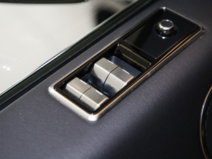 20193.0 V6 ؄e {܇ƅ^(q)	