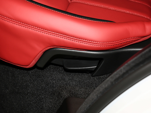 20193.0 L6 HSE DYNAMIC g