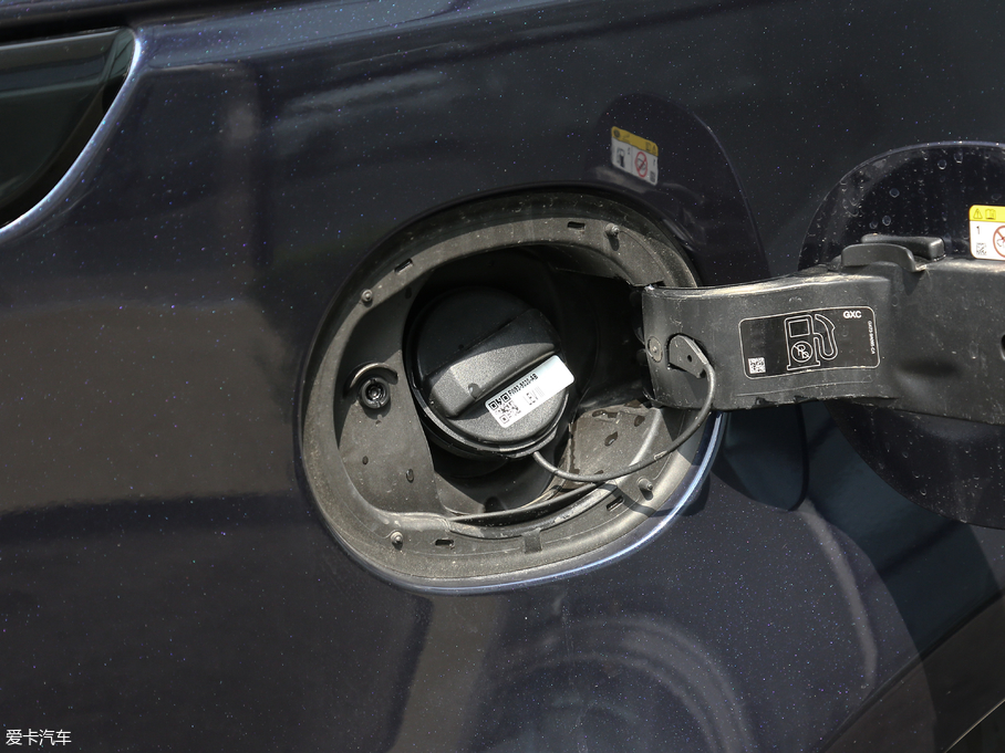 2019\Դ P400e HSE