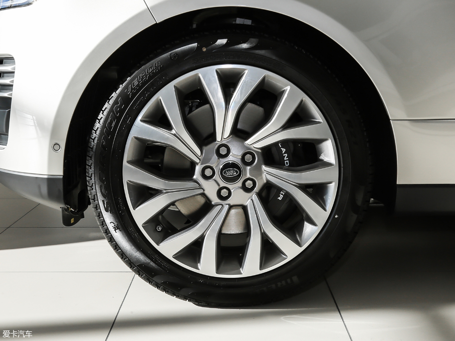 2019 3.0 V6 焓(chung)L