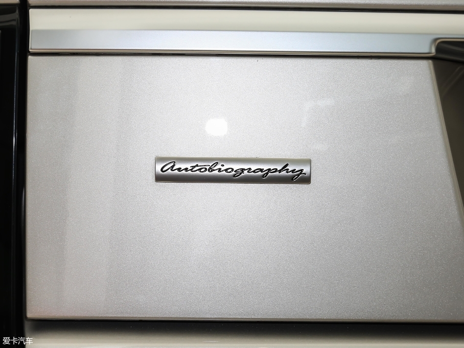 2019��� 3.0 V6 ��焓�����L��