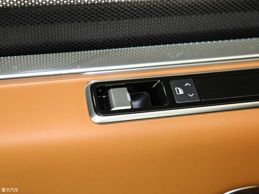 2019 3.0 V6 焓(chung)L