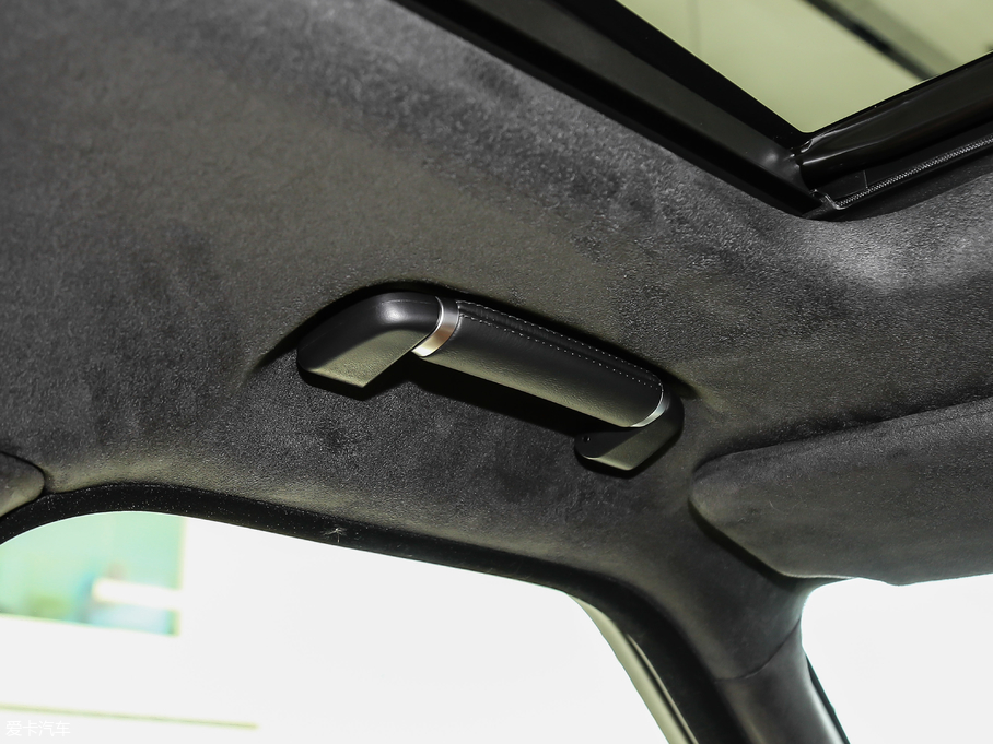 2019 3.0 V6 焓(chung)L