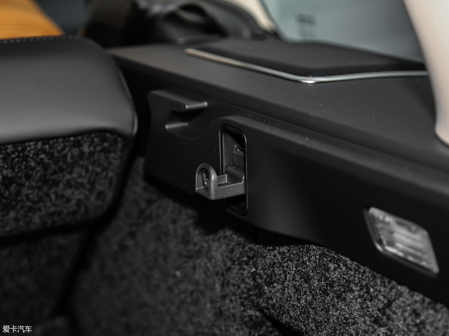 2019 5.0 V8 焓(chung)L