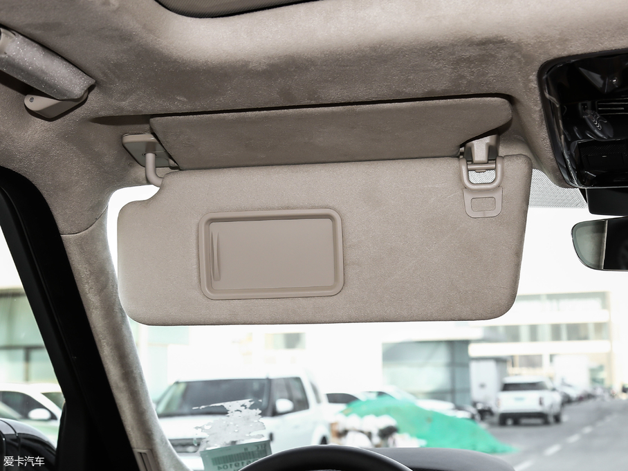 2019 5.0 V8 焓(chung)L