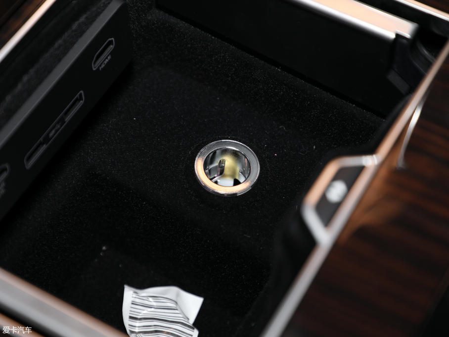 2019 5.0 V8 SVAp儓L