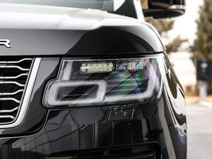 2019款3.0 V6 盛世版 大灯