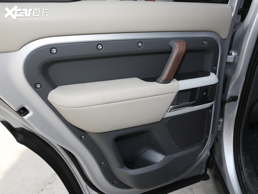 2020lʿ 110 P400 װly؄e׼