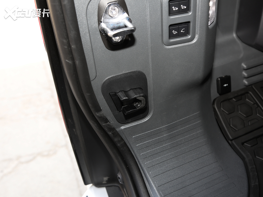 2020l(wi)ʿ 110 P400 װl(f)y؄e׼