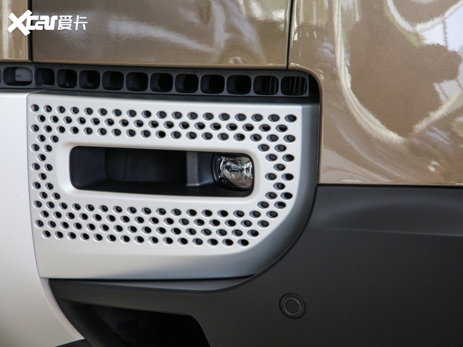 2020l(wi)ʿ 110 P400 HSE