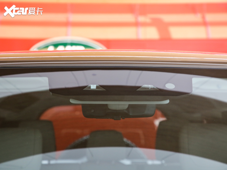 2020lʿ 110 P400 HSE