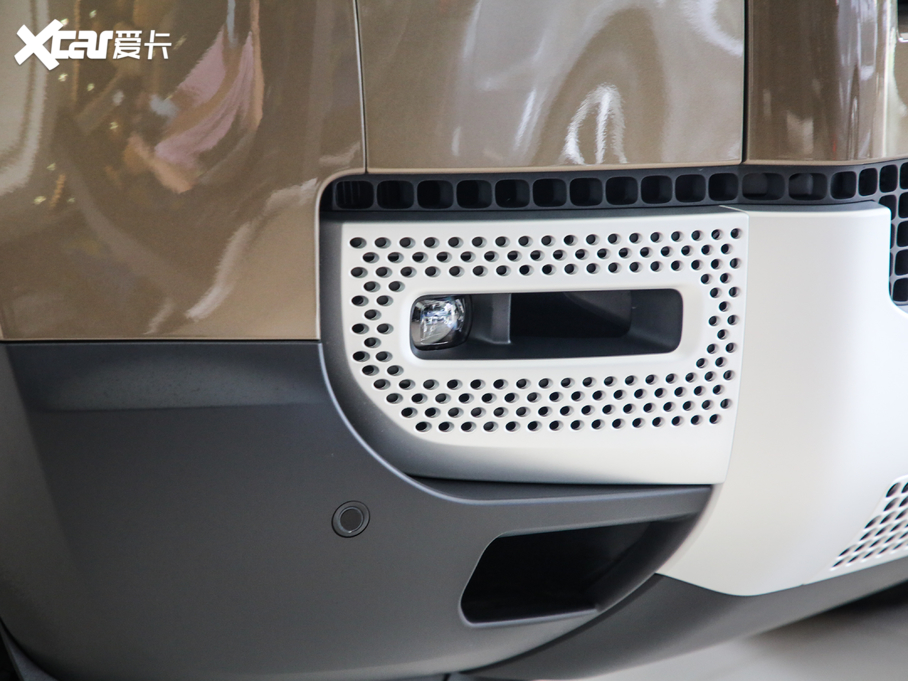 2020lʿ 110 P400 HSE