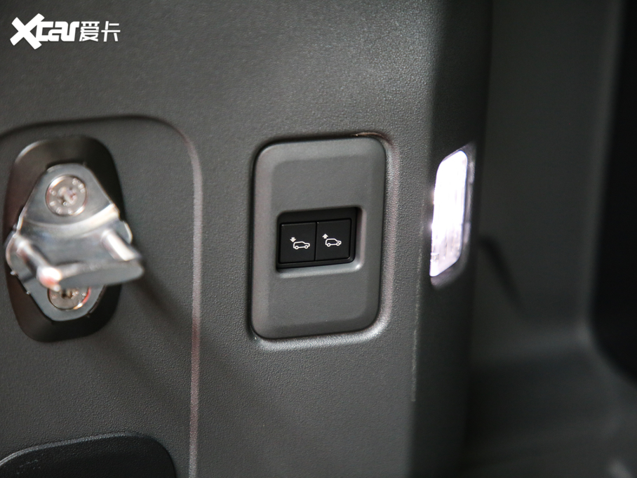 2020lʿ 110 P400 HSE