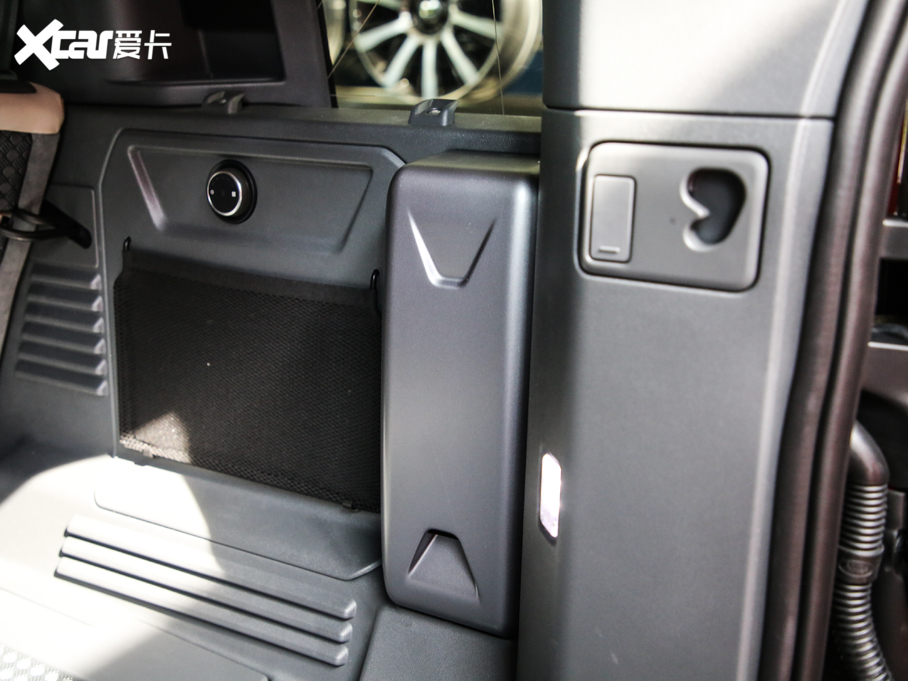 2020l(wi)ʿ 110 P400 HSE