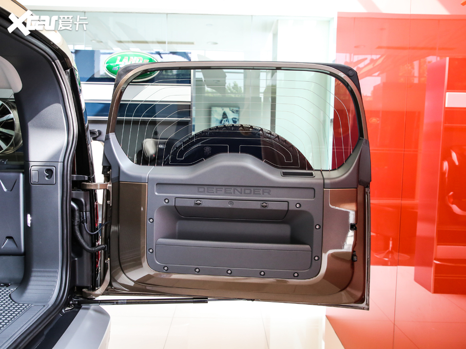 2020lʿ 110 P400 HSE