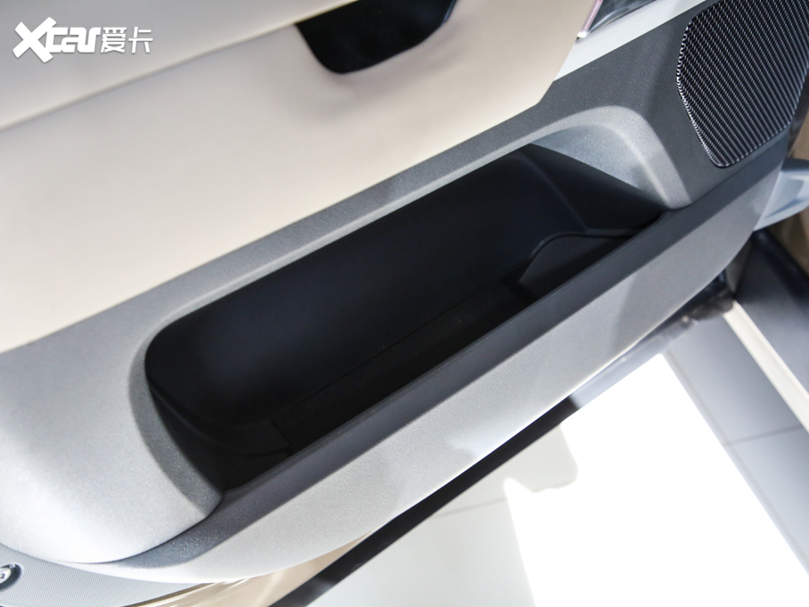 2020lʿ 110 P400 HSE