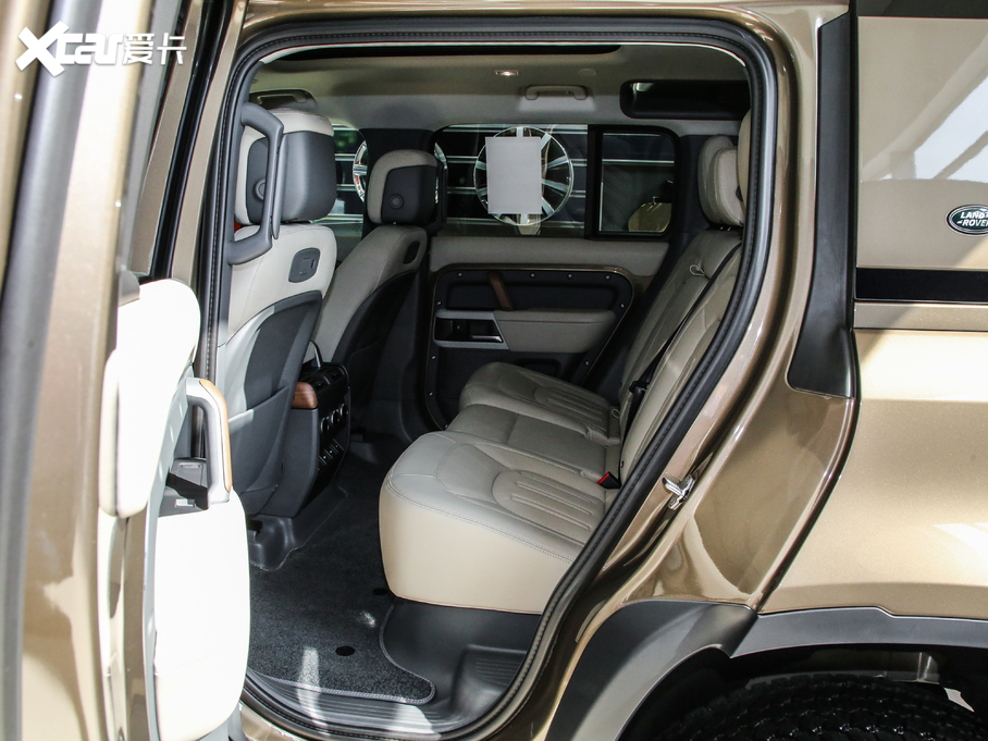 2020l(wi)ʿ 110 P400 HSE