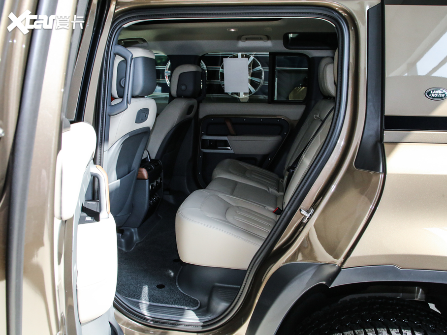 2020l(wi)ʿ 110 P400 HSE