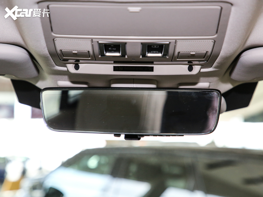 2020l(wi)ʿ 110 P400 HSE