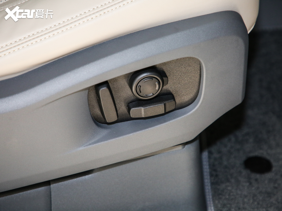 2020l(wi)ʿ 110 P400 HSE