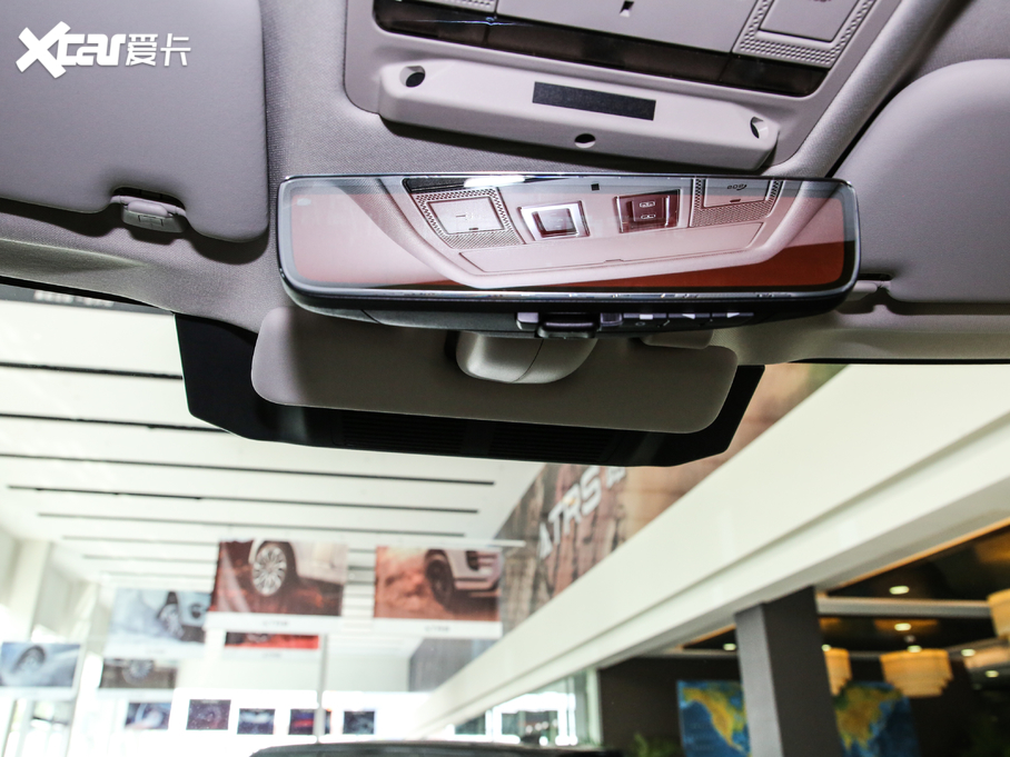 2020l(wi)ʿ 110 P400 HSE