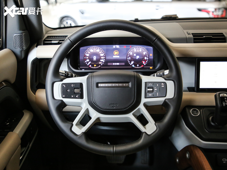 2020lʿ 110 P400 HSE