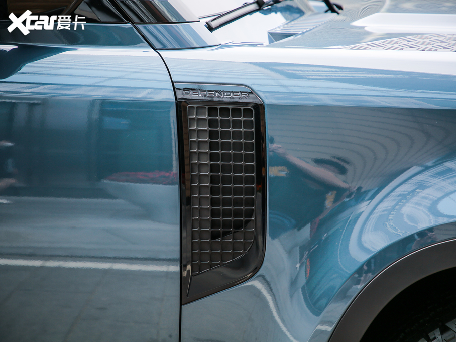 2020l(wi)ʿ 110 P400 HSE