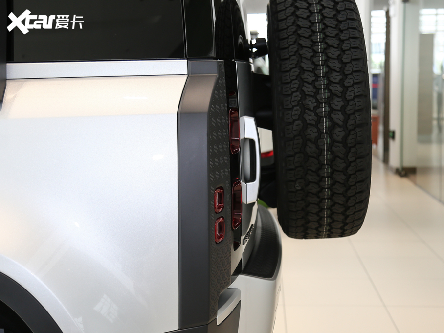 2020lʿ 110 P400 ؄e