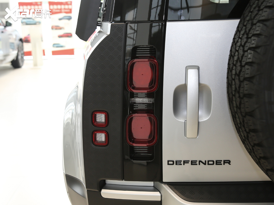 2020lʿ 110 P400 ؄e