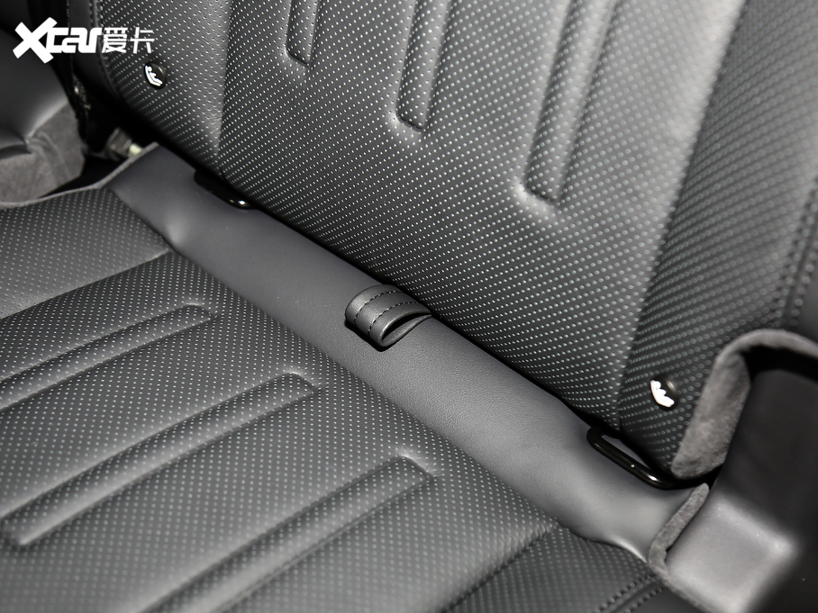 2020lʿ 110 P400 ؄e