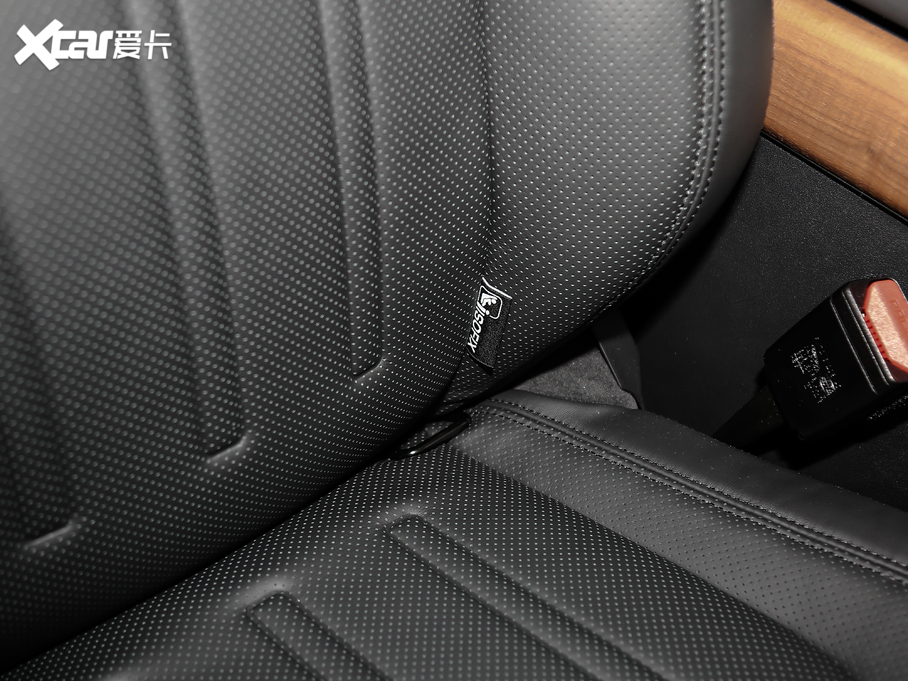 2020lʿ 110 P400 ؄e