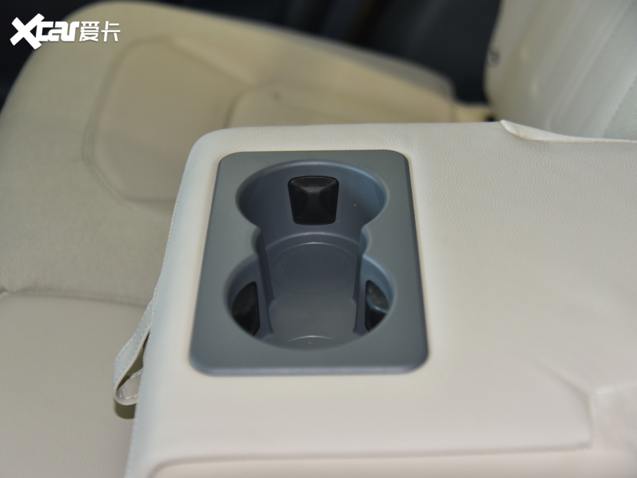 2020l(wi)ʿ 110 P400 SE