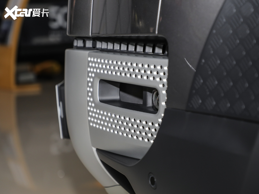 2020lʿ 110 P400 ؄e