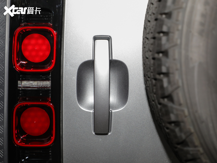 2020lʿ 110 P400 ؄e