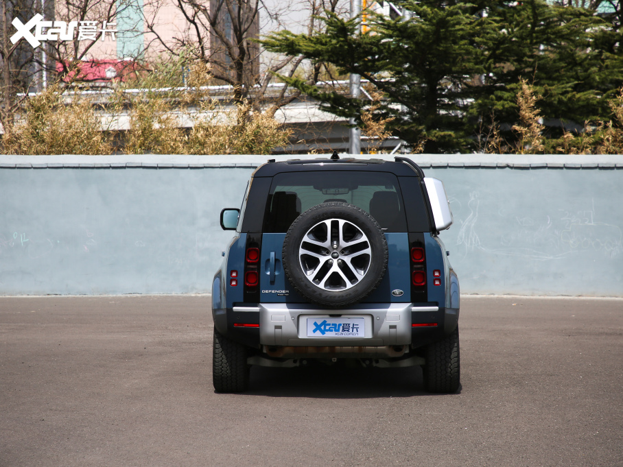 2020l(wi)ʿ 110 P400 HSE