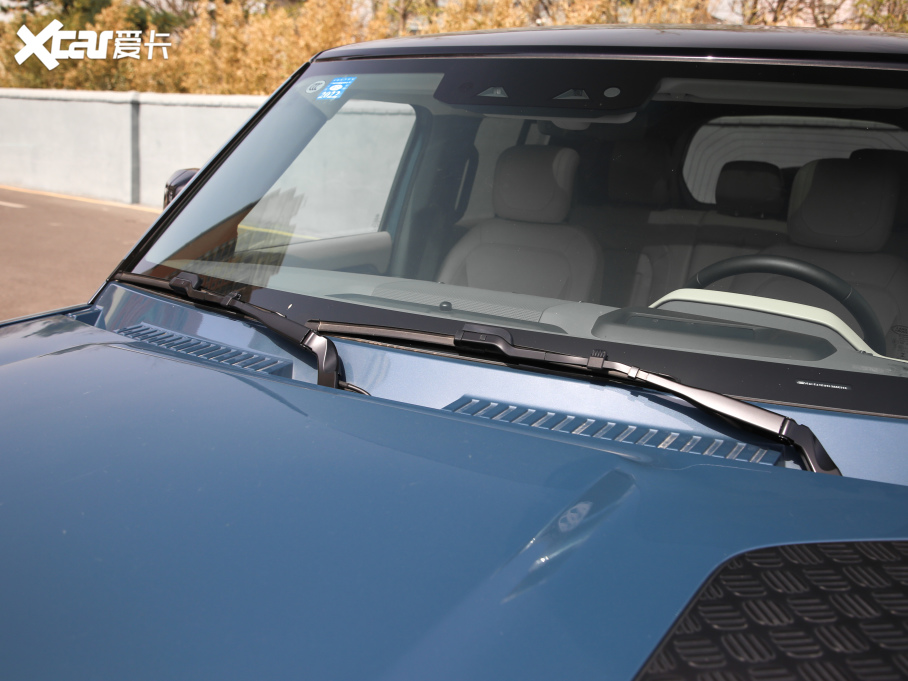 2020lʿ 110 P400 HSE