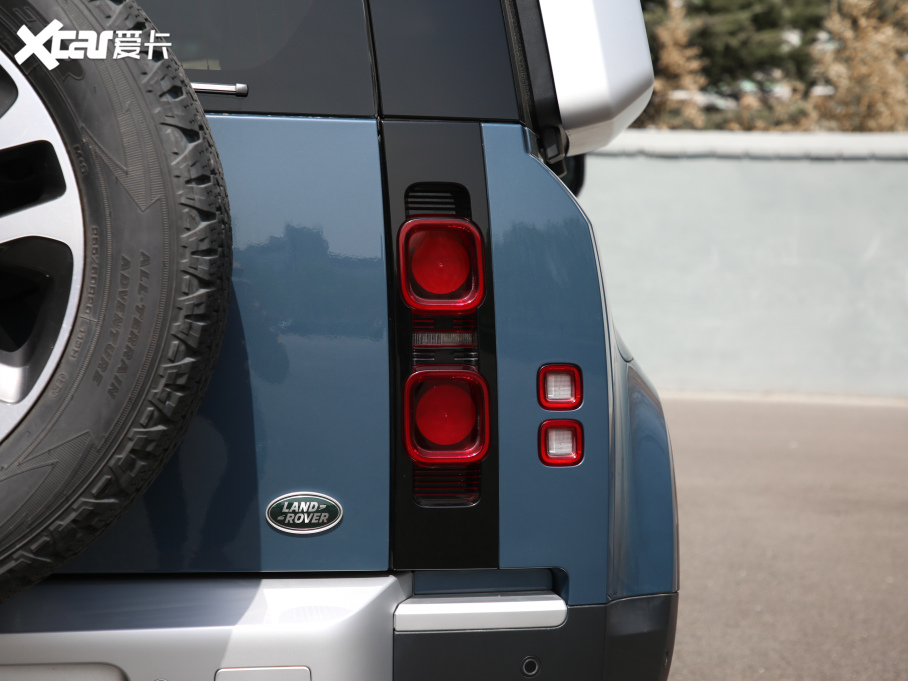 2020l(wi)ʿ 110 P400 HSE