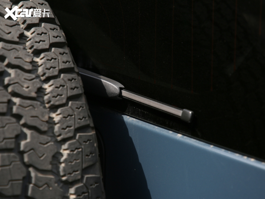 2020lʿ 110 P400 HSE