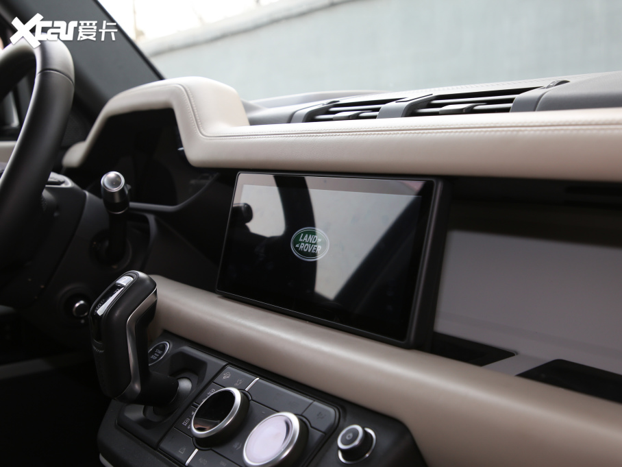 2020l(wi)ʿ 110 P400 HSE