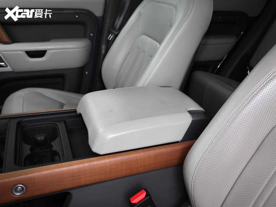 2020lʿ 110 P400 HSE