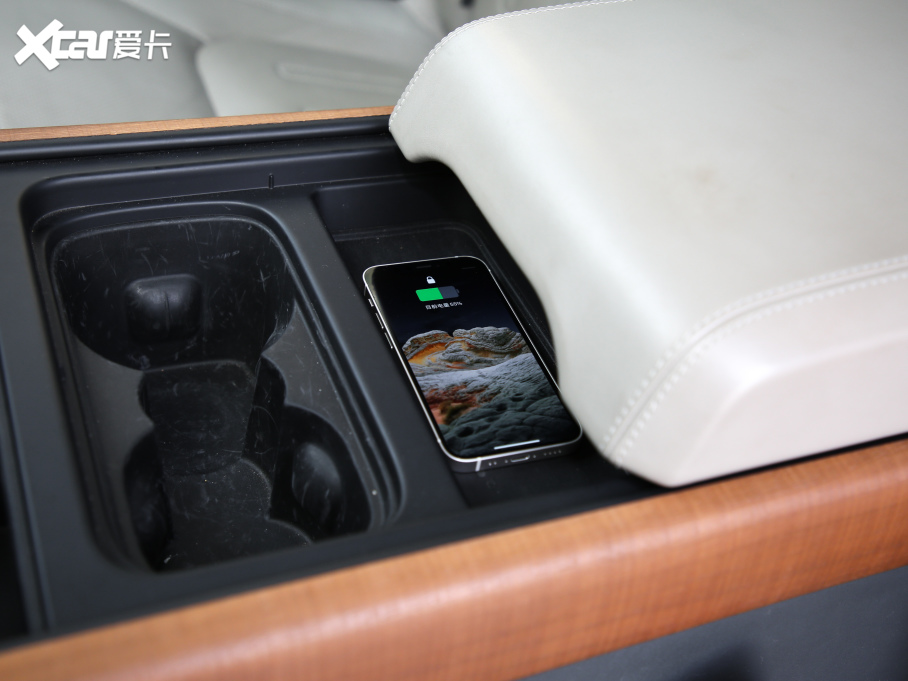 2020lʿ 110 P400 HSE